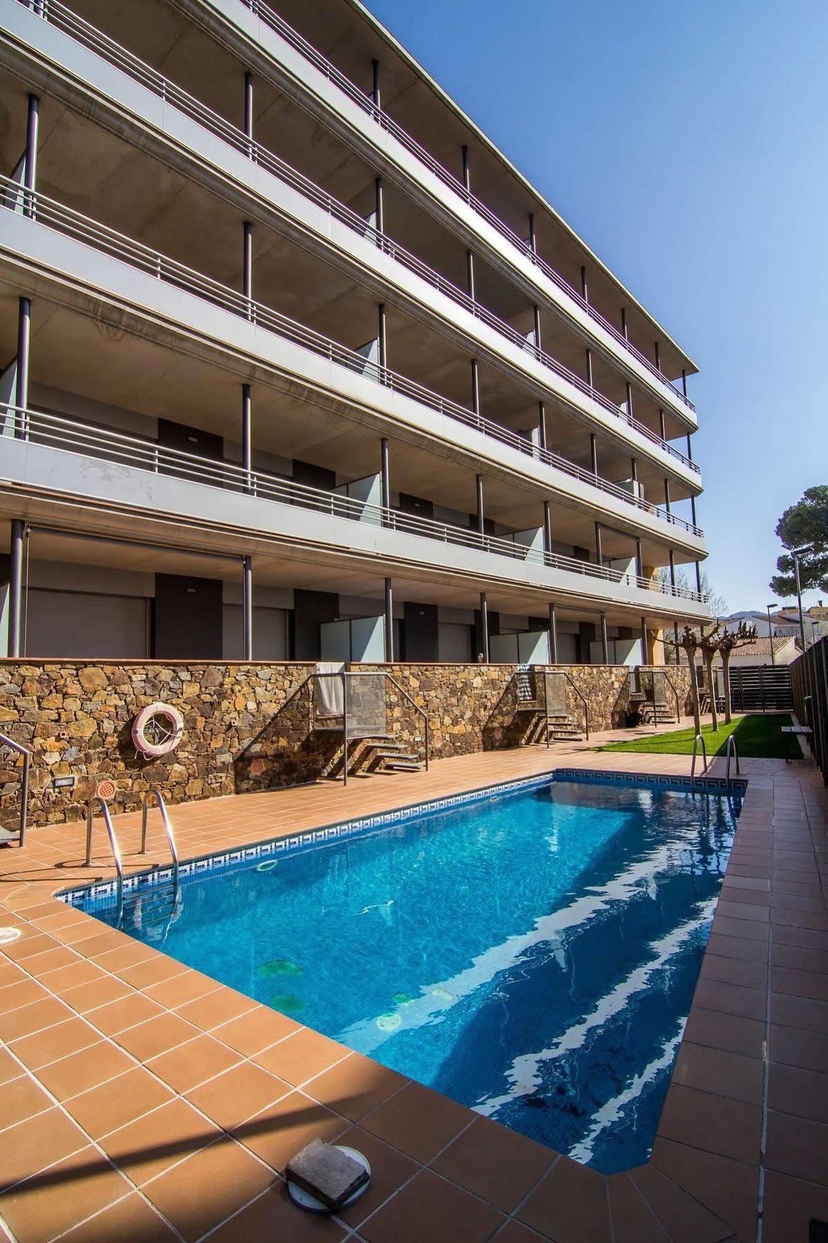 Agi Torre Quimeta Apartments Roses Exterior photo